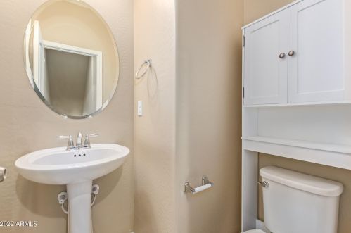 2016 77th Ln, Phoenix AZ  85035-5122 exterior