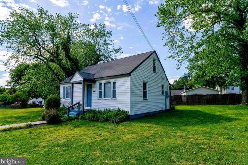 233 Maury Ave, Bowling Green, VA 22427-9433