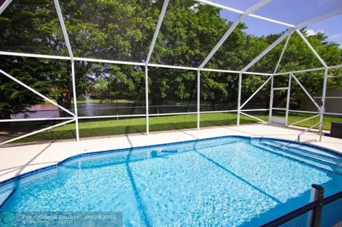 7660 Eagle Point Dr, Delray Beach FL  33446-3483 exterior