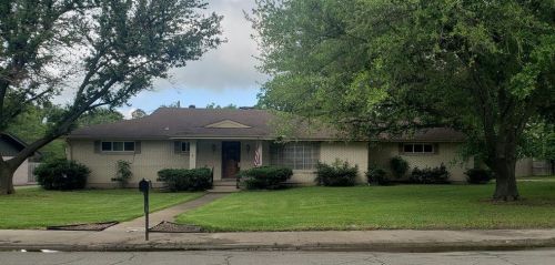 2503 Webb Ave, Greenville TX  75402-6835 exterior