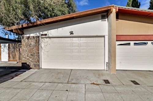 193 Lonetree Ct, Milpitas, CA 95035-6736