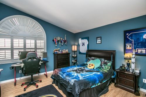 1434 Spur Ave, Gilbert AZ  85296-1946 exterior