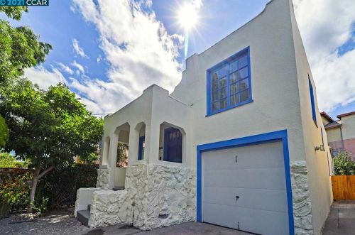 1066 80th Ave, Oakland, CA 94621-2402