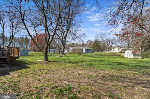 24 Clendaniel Dr, Dover DE  19904-9628 exterior