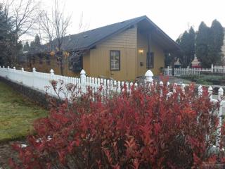 719 Kearney Ave, Bend OR  97701-4524 exterior
