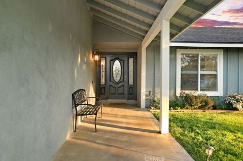 30305 Mira Loma Dr, Temecula CA  92592-2135 exterior