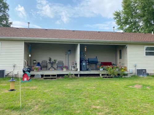 3926 Explorer Ln, Wheatfield, IN 46392-7313