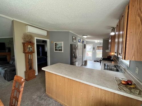 3613 Haines Rd, Duluth MN 55811-3733 exterior