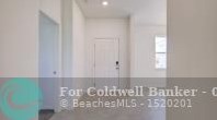 1073 Mantilla Ave, Fort Pierce FL  34953-3421 exterior