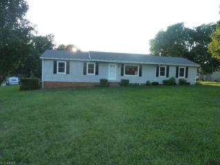 4239 Valley Cir, Thomasville, NC 27360-5938
