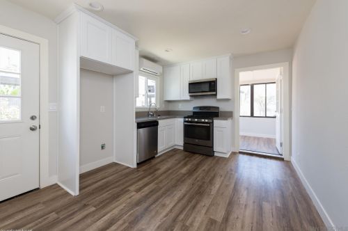 3128 Fairmount Ave, San Diego CA 92105-4230 exterior