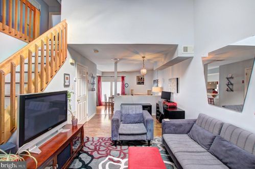 15 Willow Ct, Downingtown PA  19335-3400 exterior