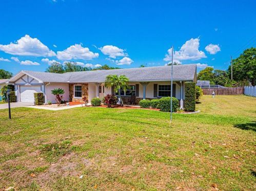 2044 Charnes Dr, Lakeland, FL 33813-2400