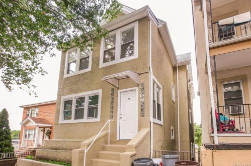 526 Locust St, Mount Vernon, NY 10552-2607