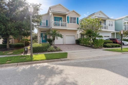 1439 Fairview Cir, Kissimmee FL 34747-6774 exterior