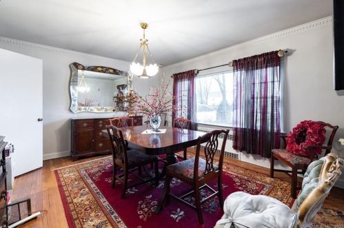446 Piedmont St, Waterbury, CT 06706-2129