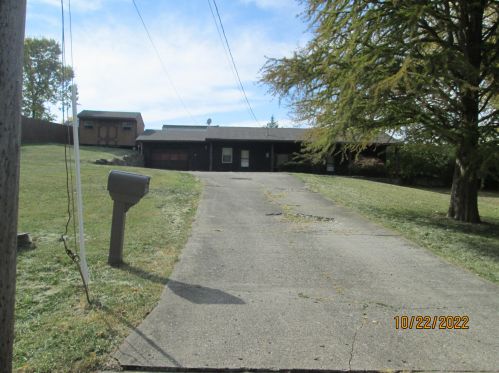 106 Dale Rd, Newport, KY 41076-1011