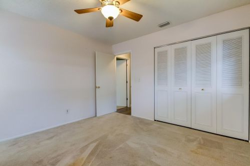 2854 Trailwood Dr, Palm Harbor FL  34684-3250 exterior