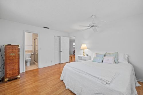 809 Meadowlark Ln, Delray Beach FL  33445-1853 exterior