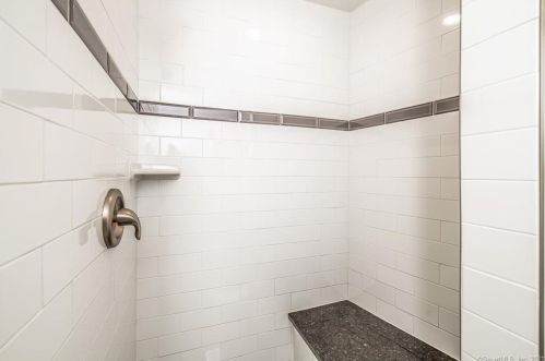 12 Icehouse Rd, Norwich CT  06351-3207 exterior