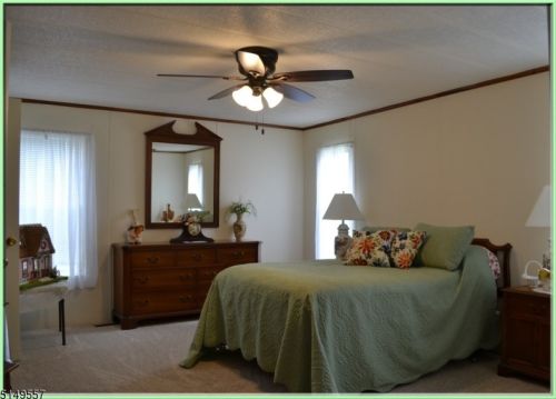 14 Caroline Dr, Belvidere NJ  07823-2849 exterior