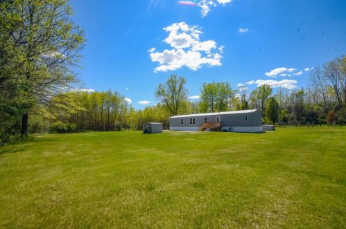 3658 750, Bass Lake IN  46534-8429 exterior