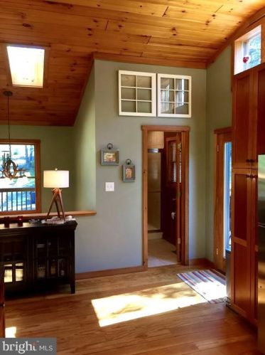 170 Wildlife Dr, Lost City WV  26810-8425 exterior