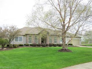 3291 Lenox Oval, Avon, OH 44011-2395
