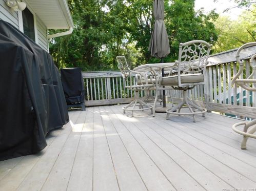 82 Cemetery Rd, Colchester CT  06415-2404 exterior