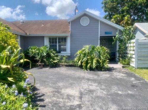14044 103rd Ter, Miami, FL 33186-6831
