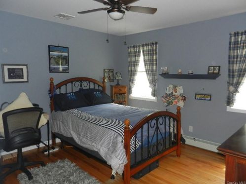 52 Plum Rd, Mahopac NY  10541-4247 exterior