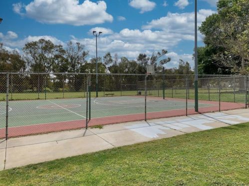 4300 Newton Ave, San Diego CA  92113-3480 exterior