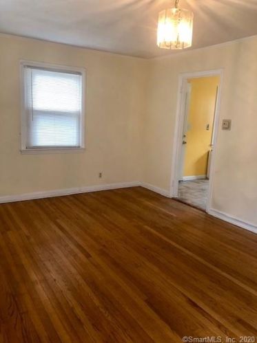 14 James St, Stamford CT  06902-6139 exterior
