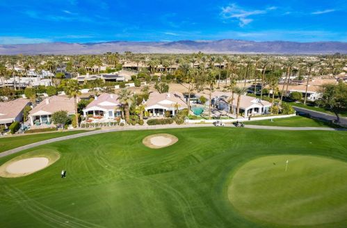 79475 Mandarina, La Quinta CA  92253-8539 exterior