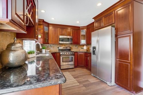 954 Avenida Loma Vis, San Dimas CA  91773-4067 exterior
