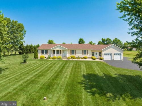 78 Updyke Rd, Littlestown, PA 17340-9211