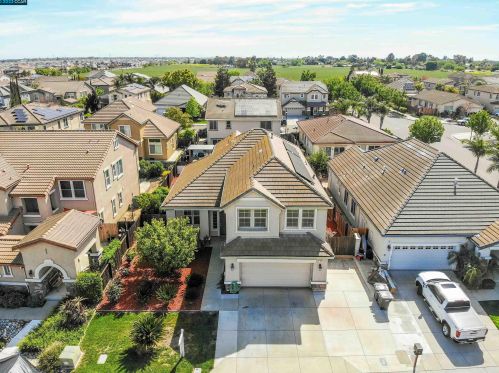 14 Renoir Ct, Oakley, CA 94561-1775