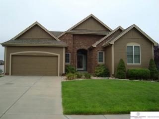 2703 Fairview St, Bellevue, NE 68147-8404