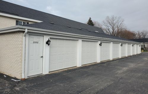 2288 Bordeaux Walk, Hammond, IN 46322-4102