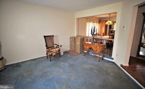 1 Allison Rd, East Windsor NJ  08520-2629 exterior