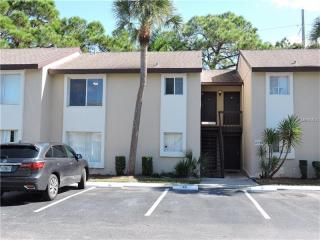 2740 Hidden Lake Blvd, Sarasota, FL 34237-4583