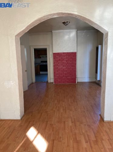 1434 9th St, Oakland, CA 94607-1908