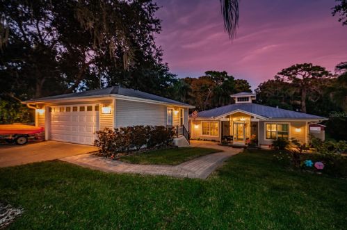 1975 Fish Hatchery Ct, Palm Harbor, FL 34684-2405