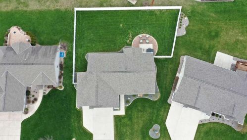 3189 Beth Dr, Green Bay, WI 54311-7590