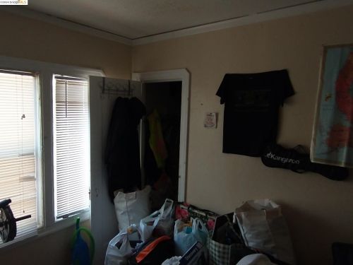 4507 Ellen St, Oakland CA  94601-4728 exterior