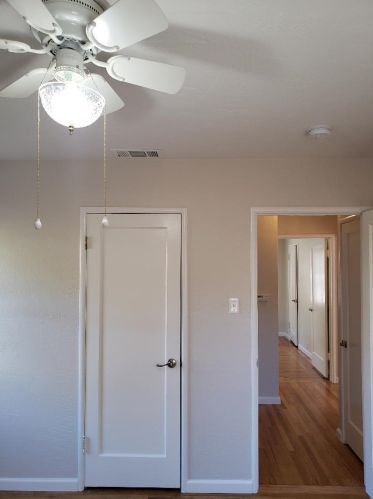 2081 Horne St, San Leandro CA  94578-1465 exterior