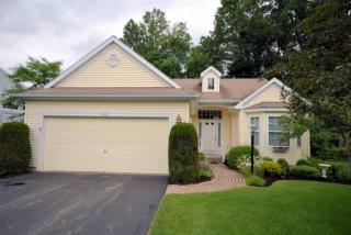 44 Surrey Field Dr, Glens Falls, NY 12804-8708