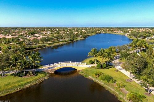 28225 Jeneva Way, Bonita Springs FL  34135-8514 exterior