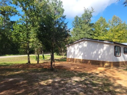 30 Sierra Rd, Stephen Creek, TX 77331-7805