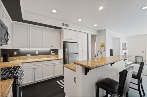 36110 Mustang Spirit Ln, Wildomar CA  92595-7604 exterior